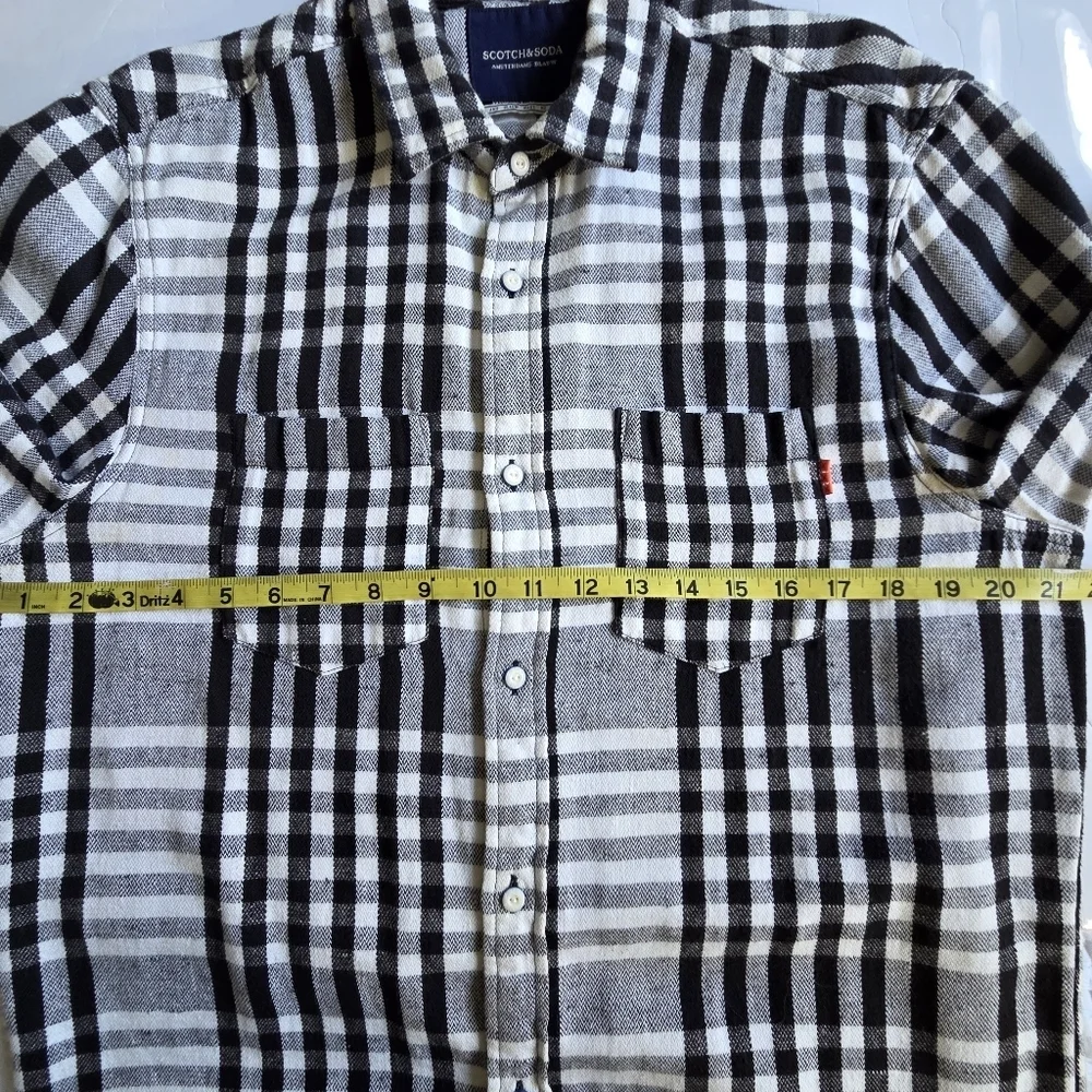 Men's Black and White Checkered Relaxed Shirt